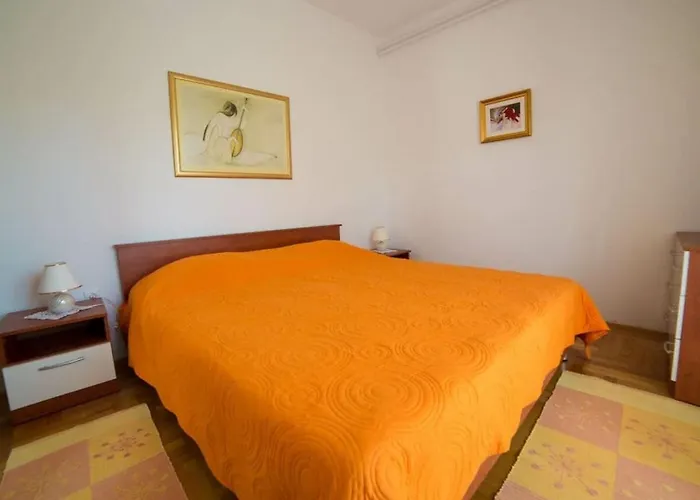 In Pore With Swimming Pool * Пореч