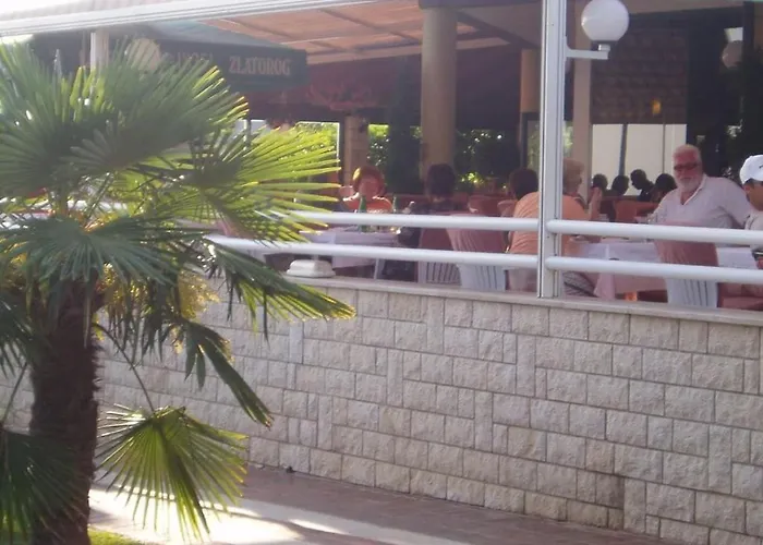 Дом отдыха In Pore With Swimming Pool