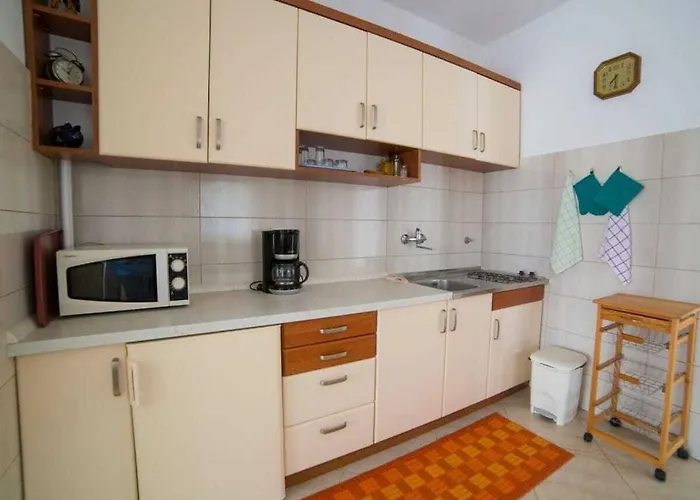 In Pore With Swimming Pool Feriehus *